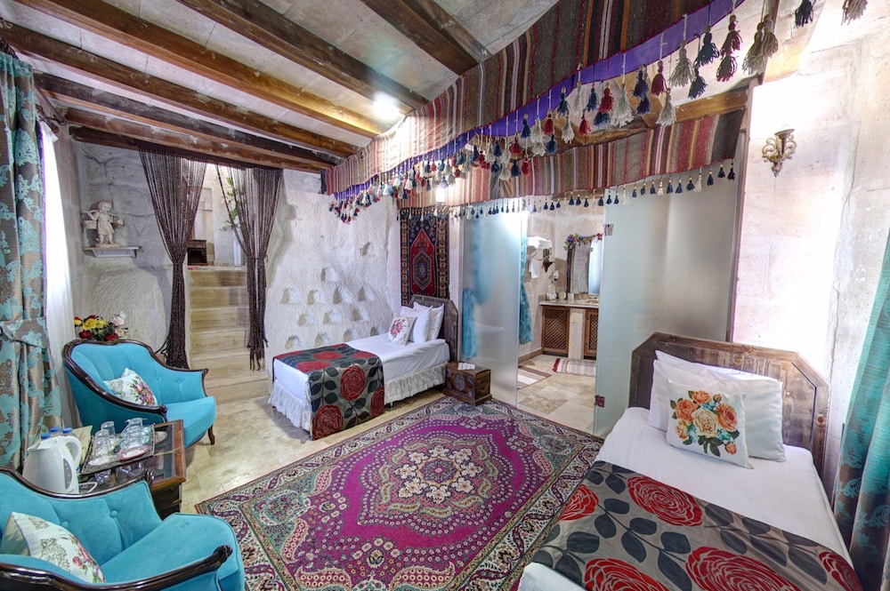 Roc Of Cappadocia 29/49