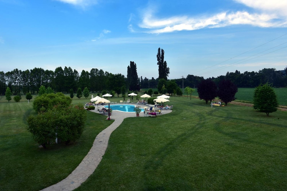 Tenuta Monterosso 16/32