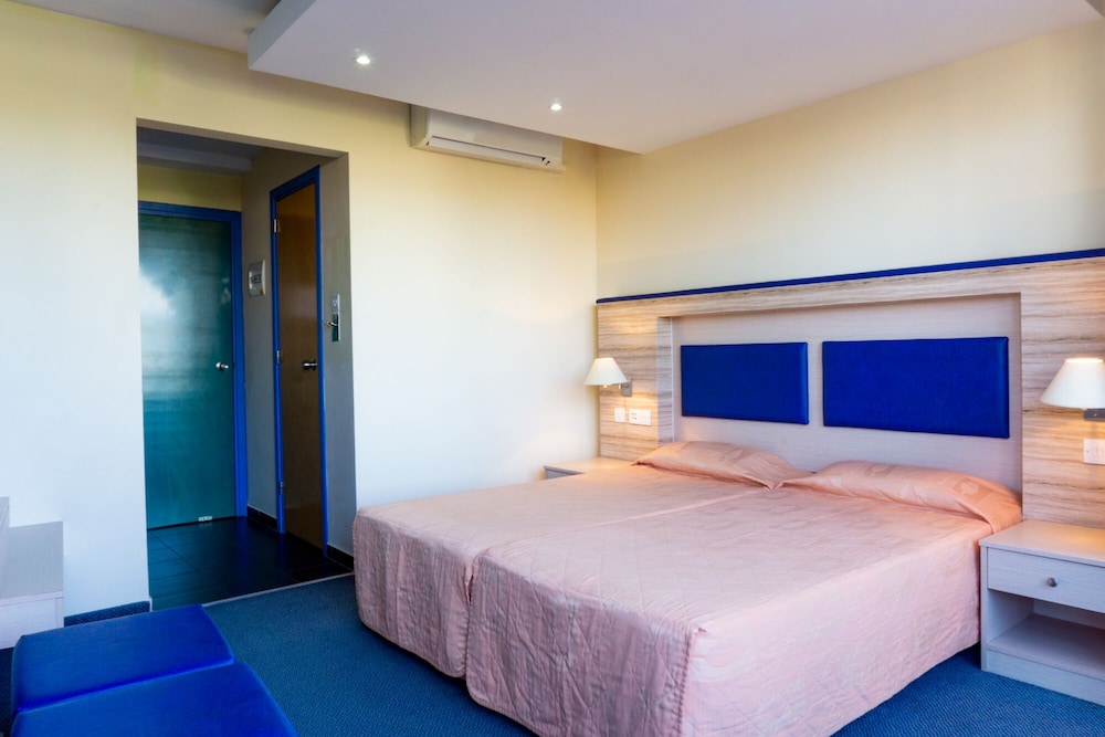 Mariandy Hotel 35/64