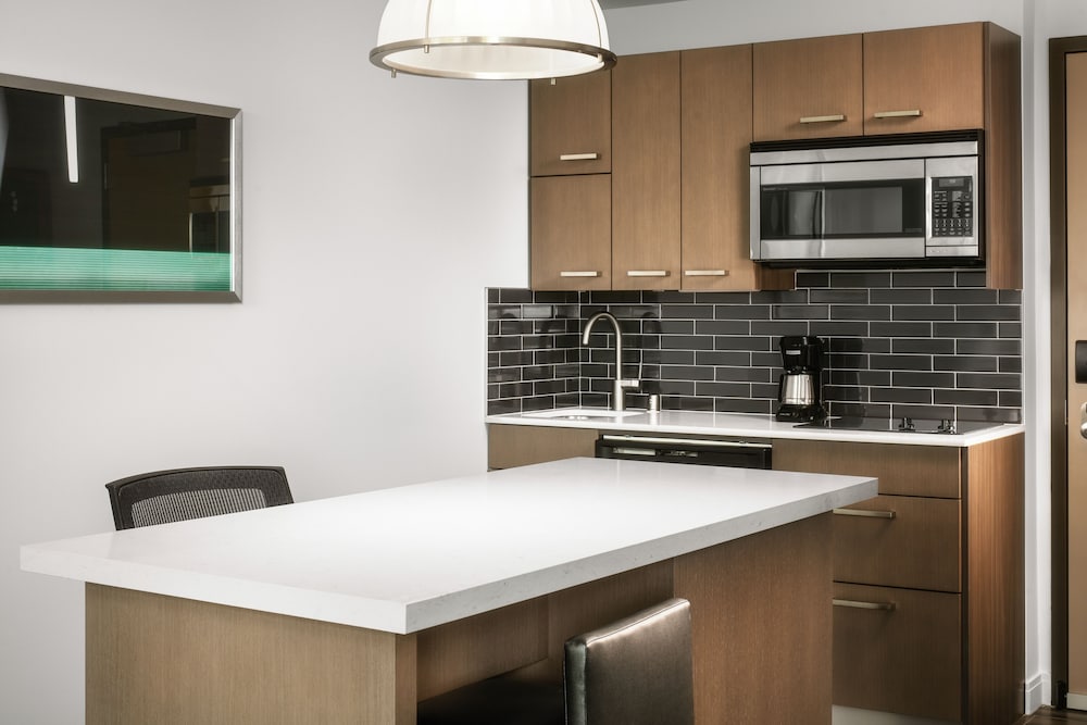 Hyatt House San Jose/Cupertino 44/67