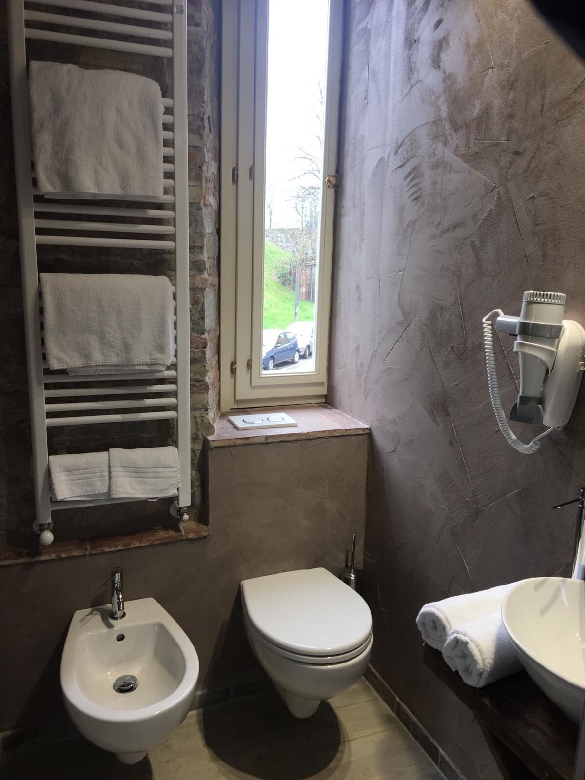 1 BEDROOM, PRESIDENTIAL, SUITE, CITY VIEW