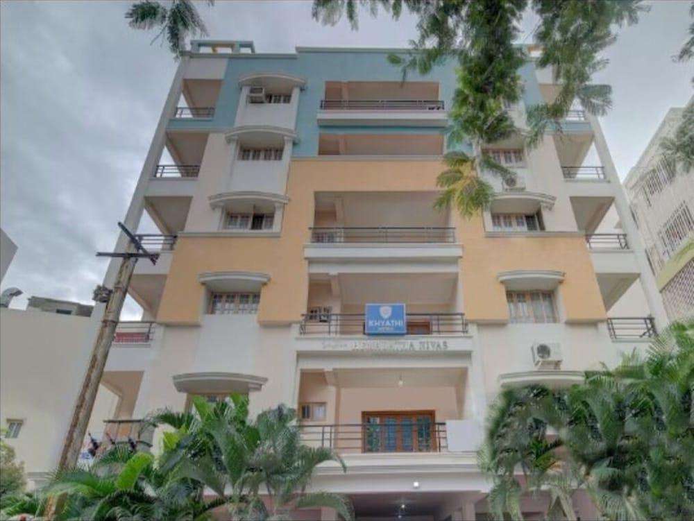 Khyathi Hotels 1/20