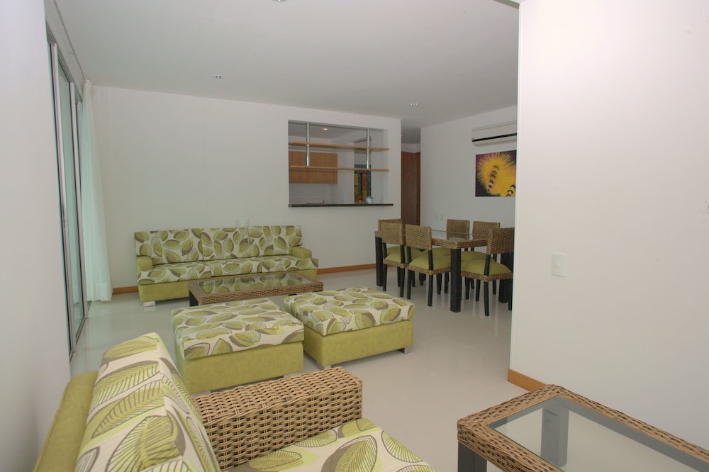 Travelers Suites Orange Cartagena 22/38