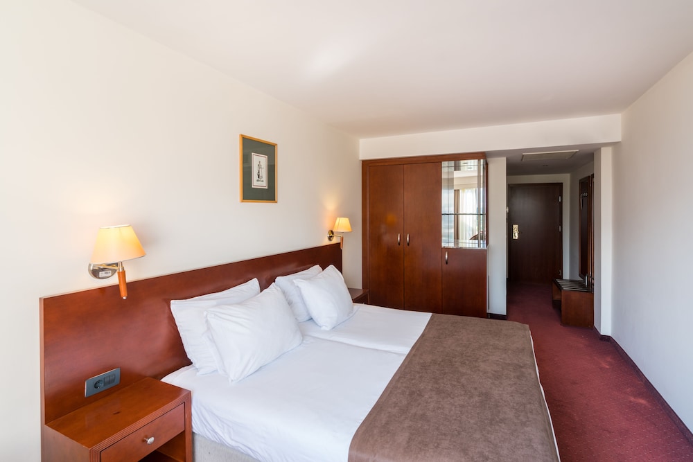 Iberostar Waves Bellevue 20/74