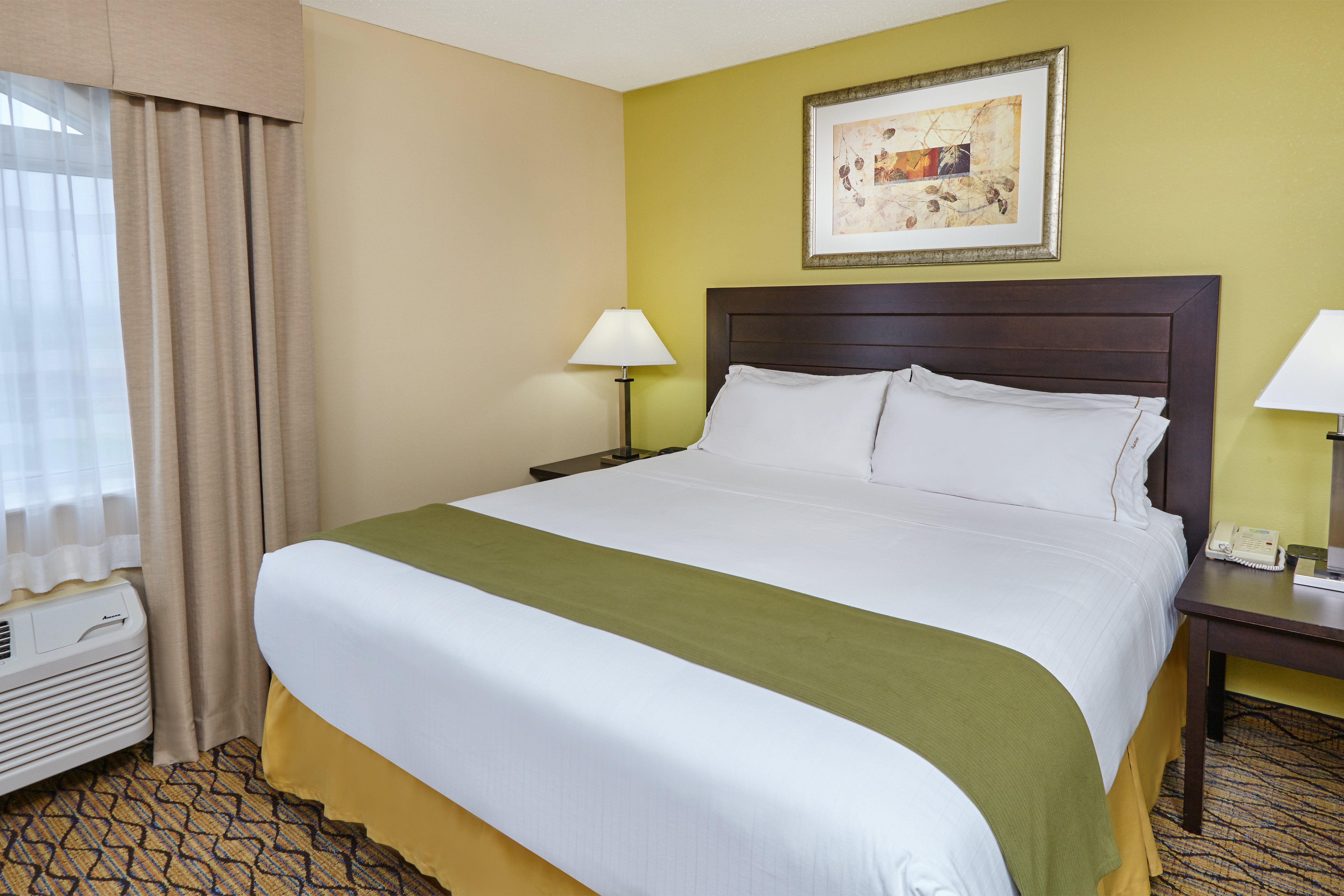 Holiday Inn Express Hotel And Suites Chicago Libertyville 24/63