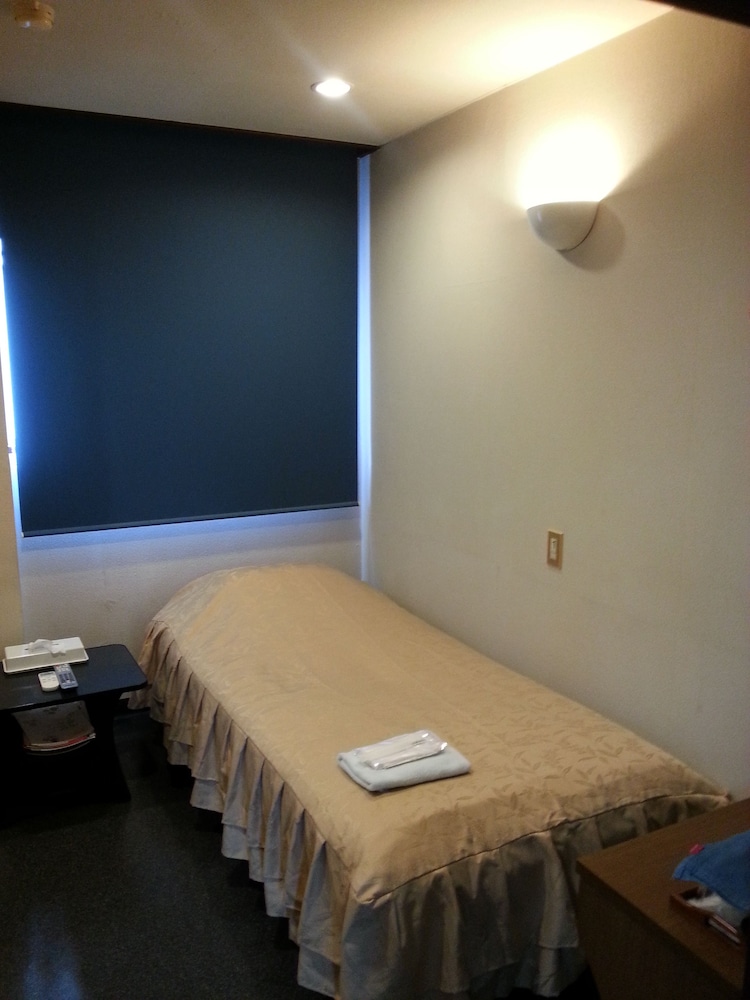 Onsen Business Hotel Fukiya 62/69