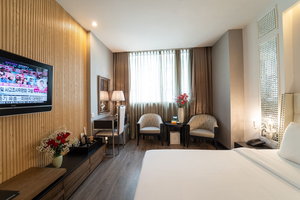A Em Hotel 8a Thai Van Lung 35/45