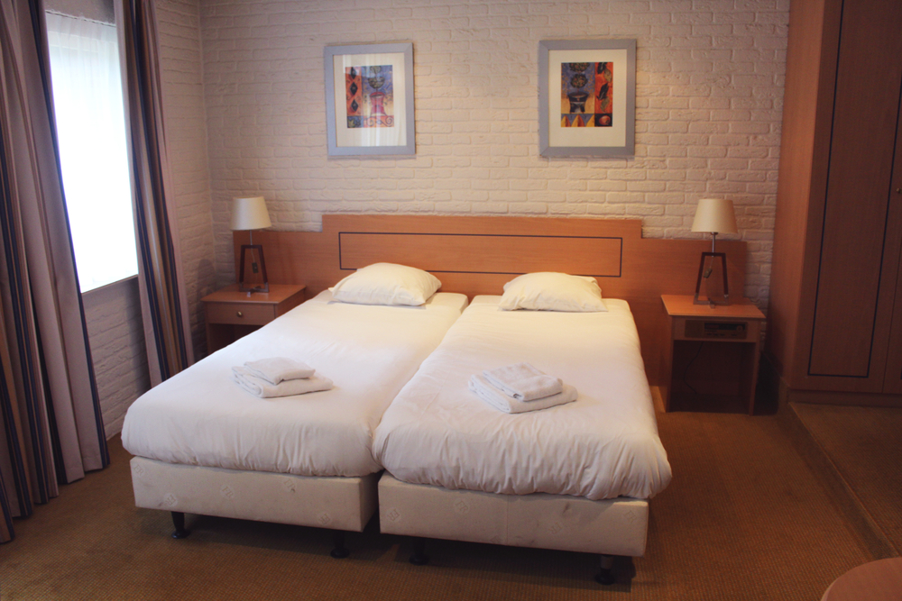 Room, Double Bed