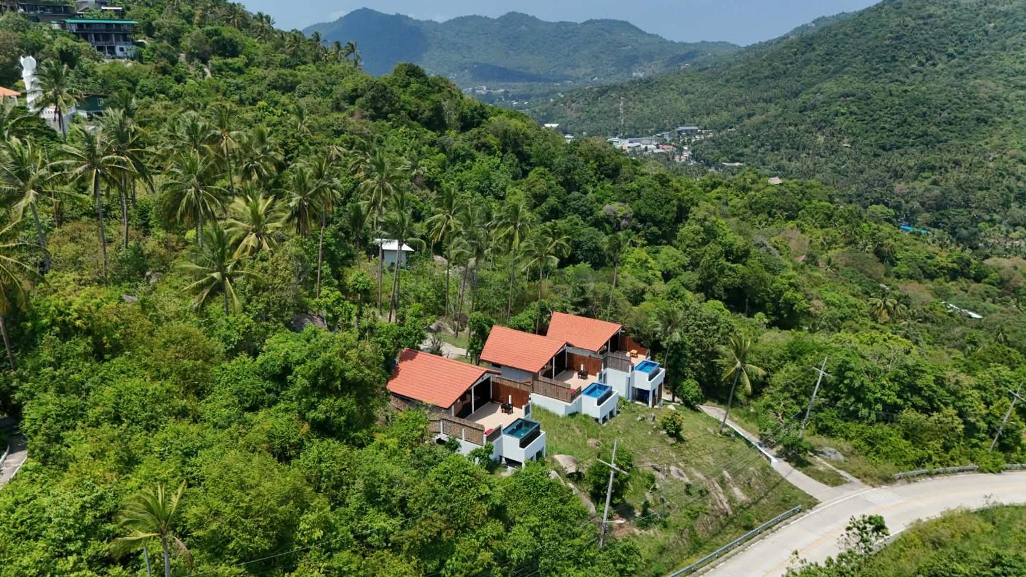 Karo Villas 15/21