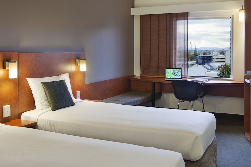 Ibis Hamilton Tainui 21/57