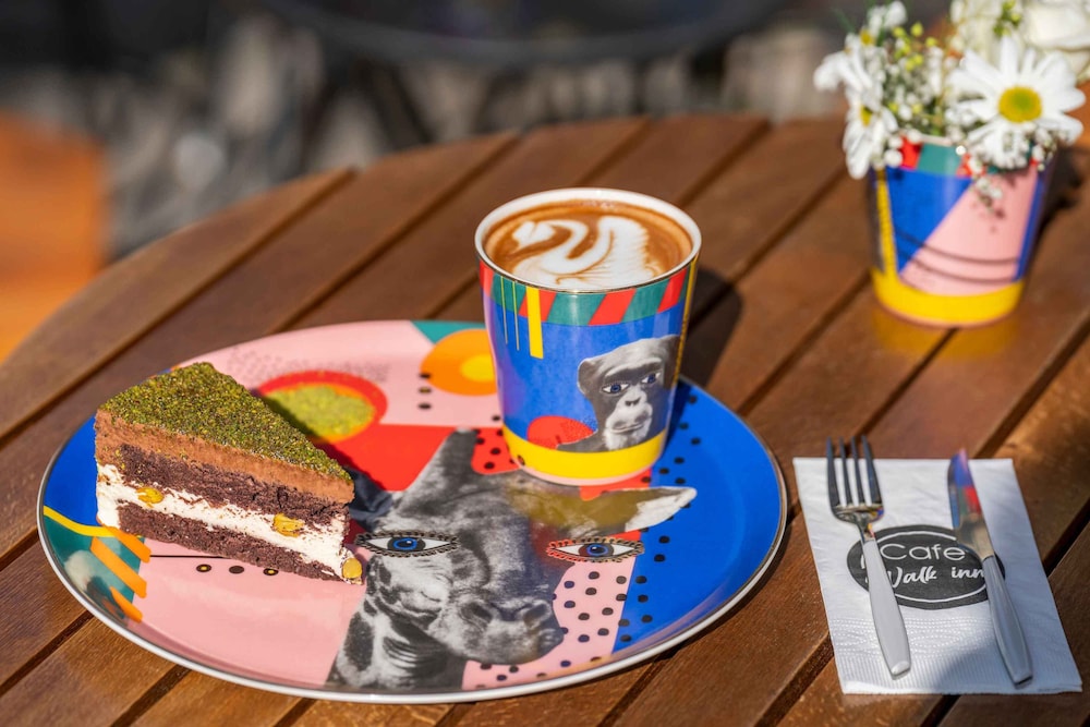 Ibis Izmir Alsancak 33/46