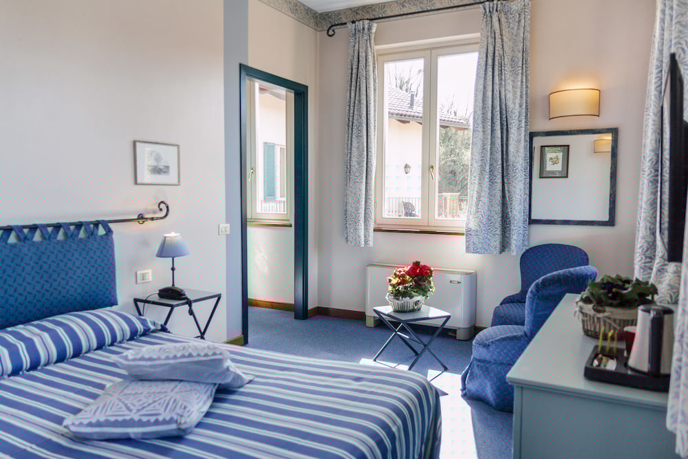 Hostellerie Du Golf 25/51