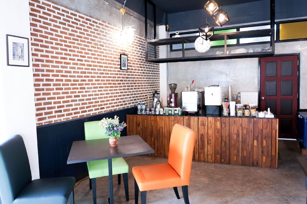 RATANA HOTEL CHIANG MAI 41/49