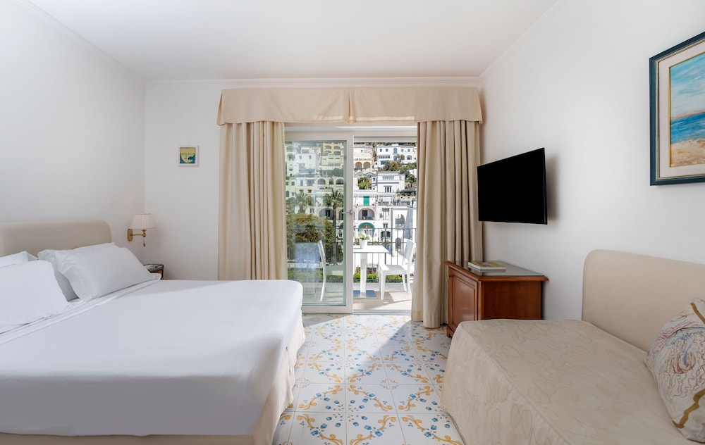 Hotel Syrene Capri 13/69