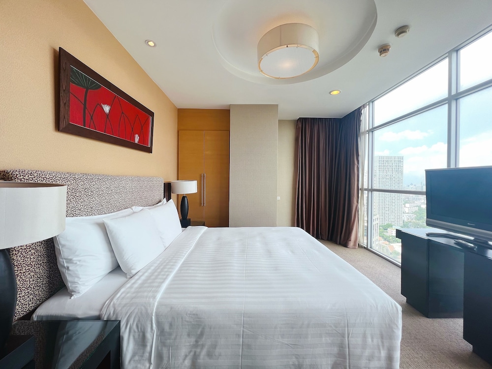 Urbana Sathorn Bangkok, Thailand 21/81