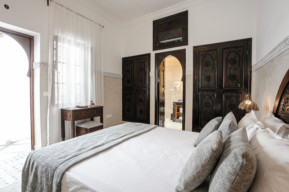 Riad El Noujoum 14/50