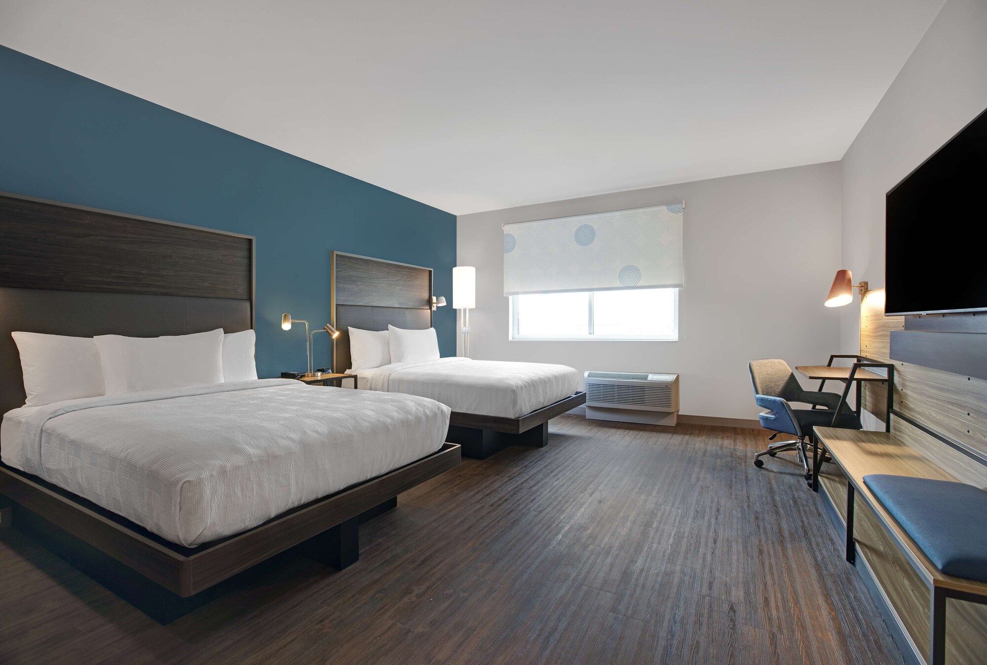 room, 2 queen beds