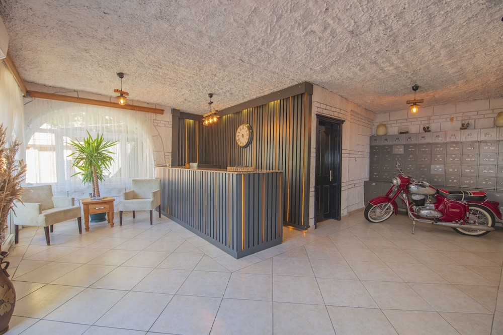 Manzara Hotel 7/50