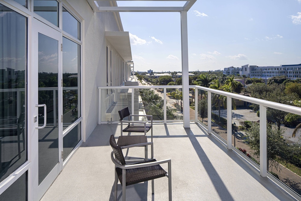 Courtyard By Marriott Delray Beach 1/61