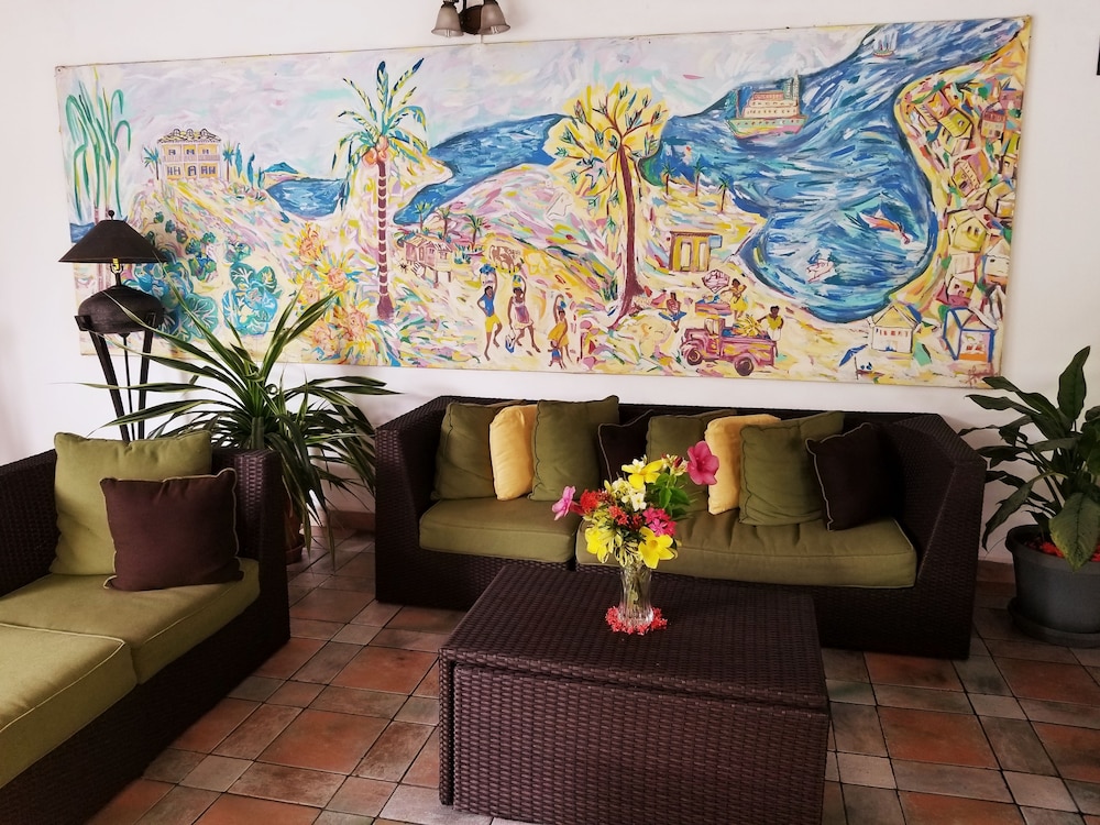 Allamanda Beach Resort 28/47