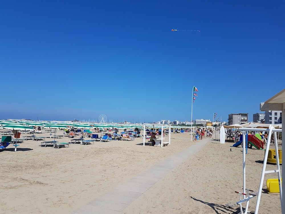 Villa Ersilia Rimini Hotel 36/46