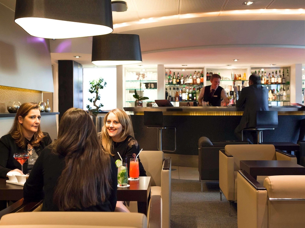 Novotel Paris La Defense Esplanade 56/72
