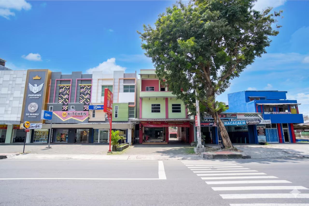 Hotel O near Stadion Pahoman formerly Rama Shinta Guest House 9/10