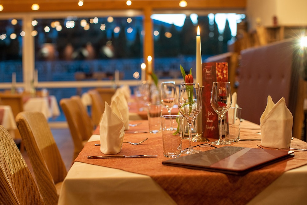 VERWOHN HOTEL VOTTERS SPORTKRISTAL 38/50