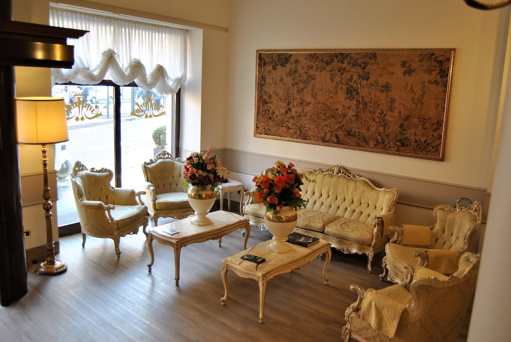 Mokinba Hotel King 40/69