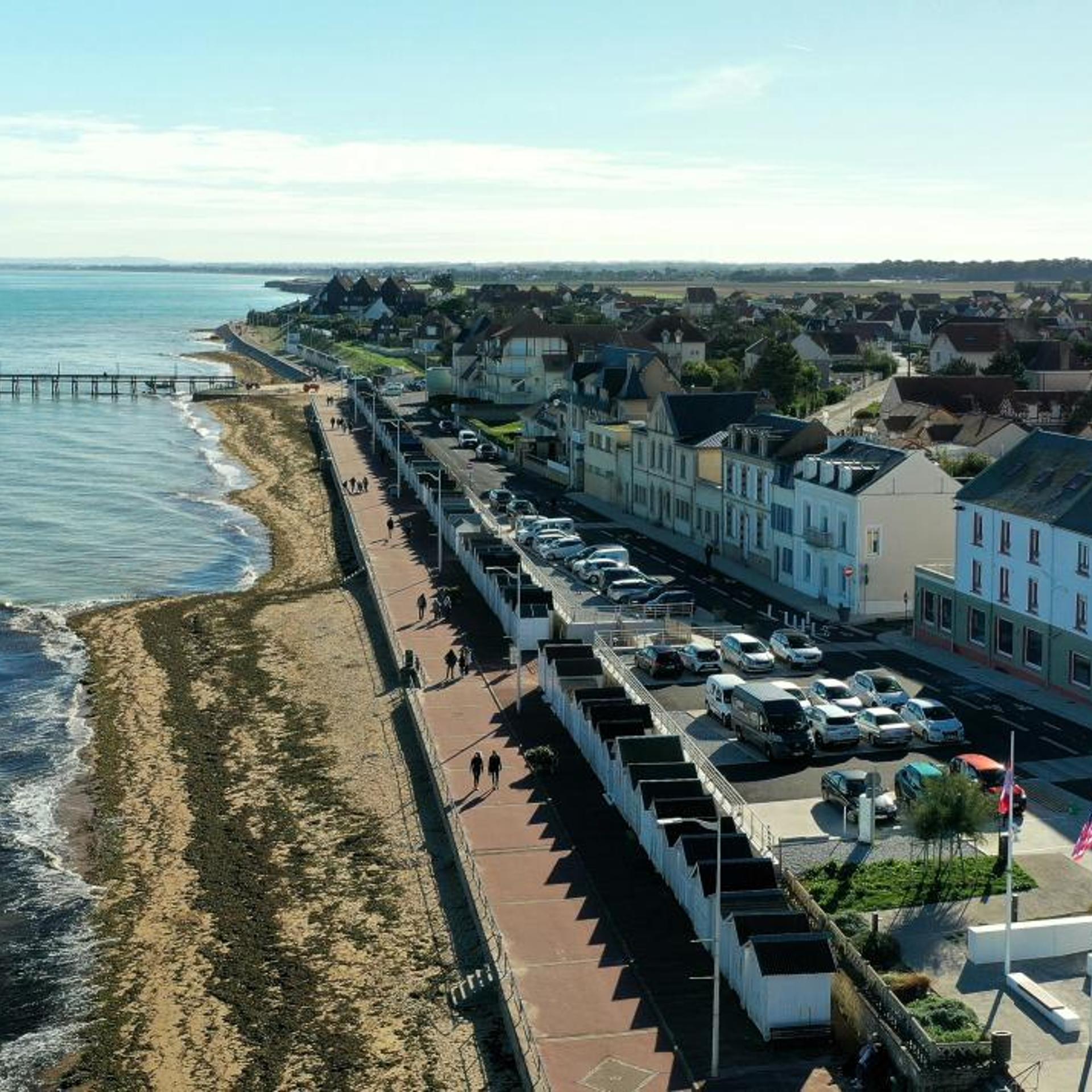 LE BEAU RIVAGE 40/50