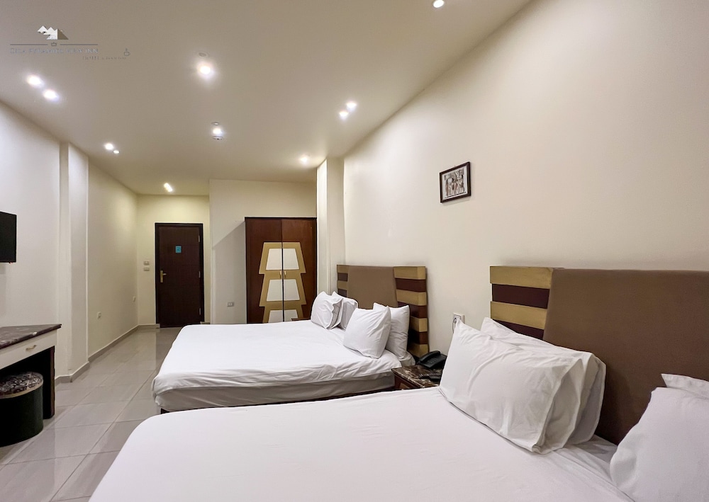 Giza Pyramids View Inn 14/50