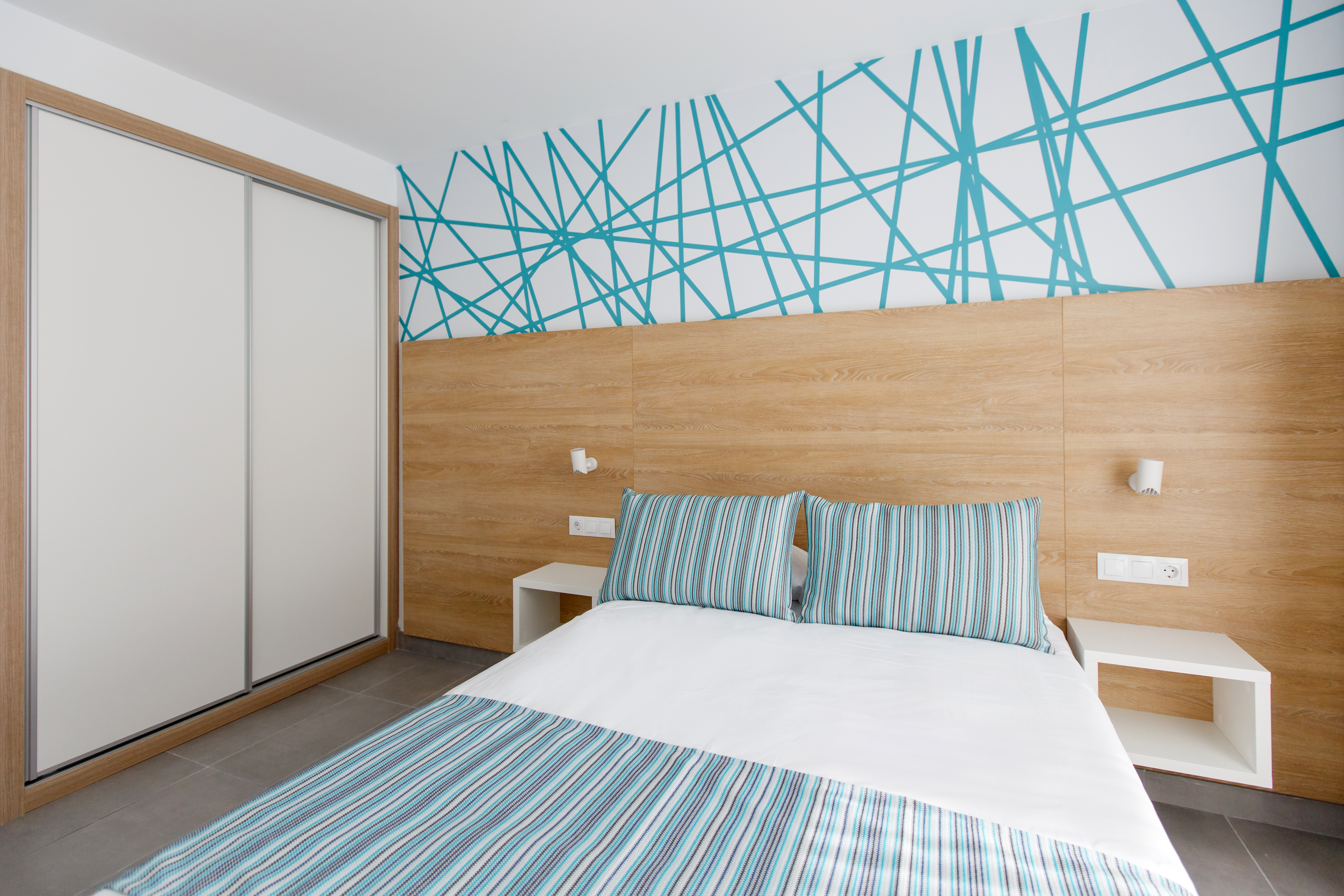 2 BEDROOMS, APARTMENT