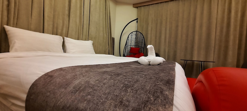 فندق جولدن توليب أبها(Golden Tulip Abha Hotel) 9/16