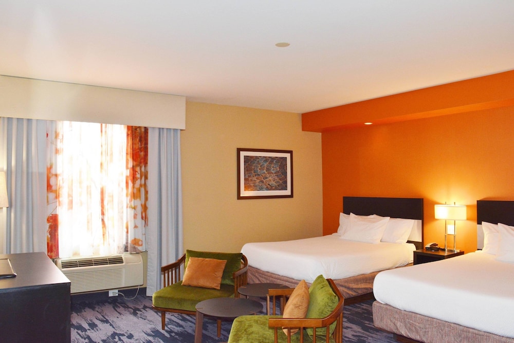 Fairfield Inn Suites By Marriott Grand Junction Downtown 13/51