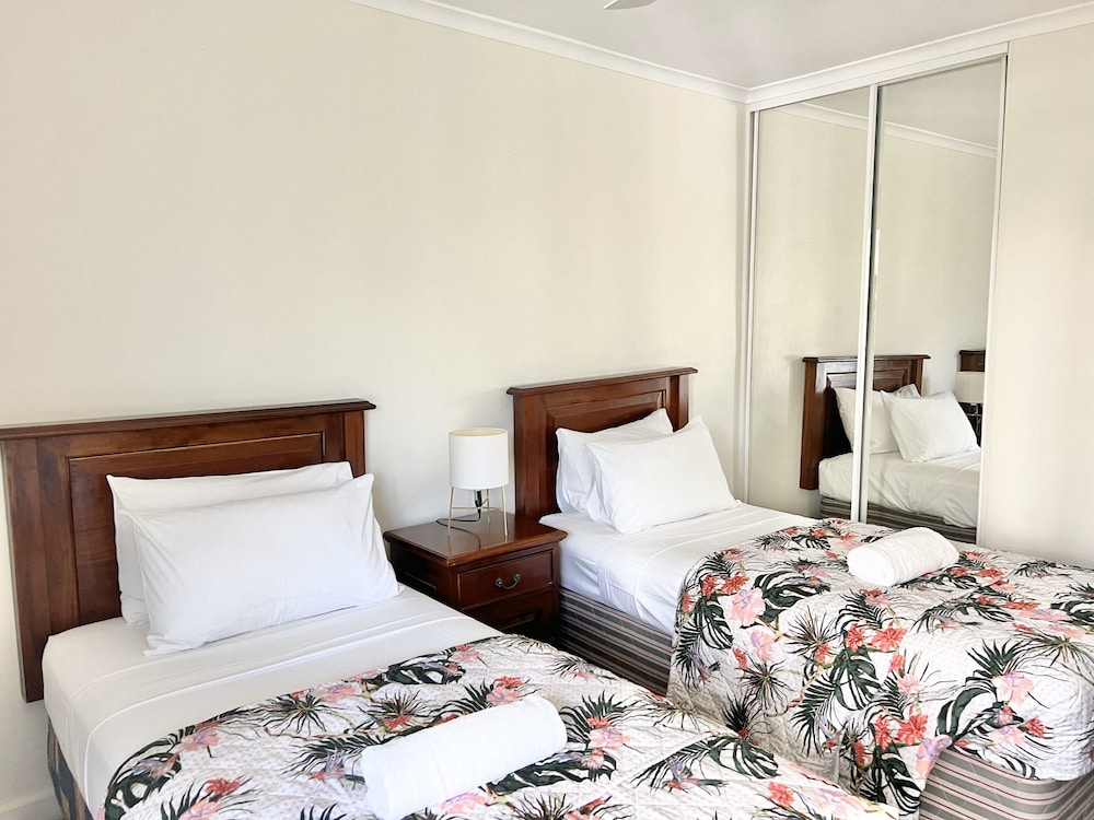Breakfree Diamond Beach Broadbeach 34/78