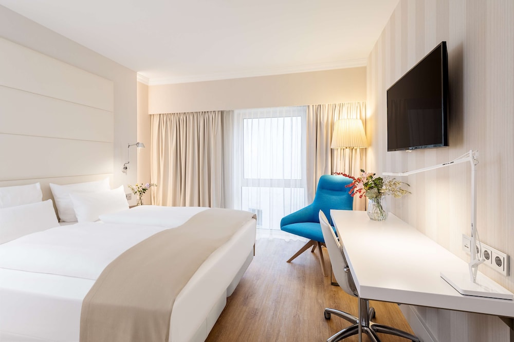 NH Hamburg Mitte 12/50