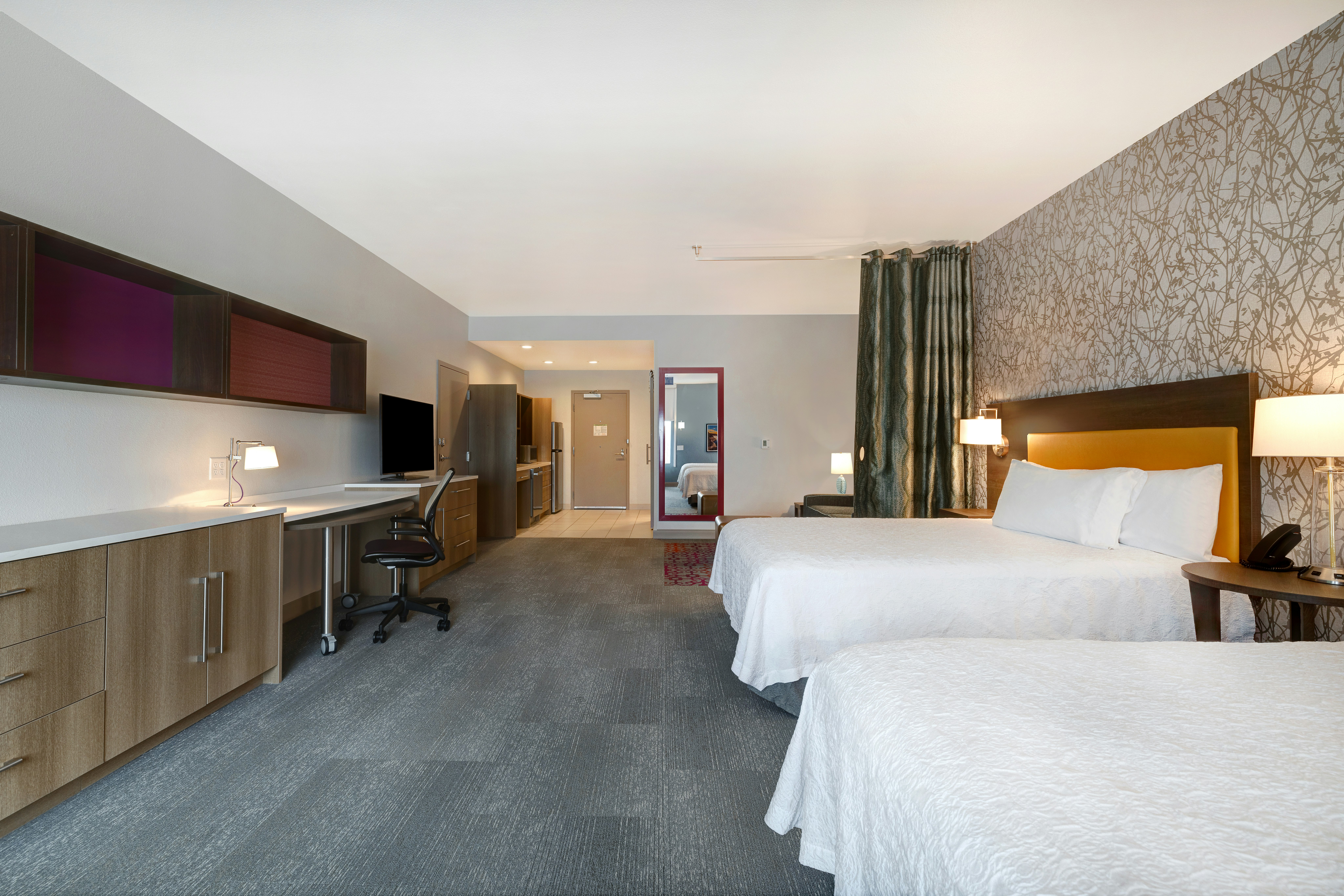 STUDIO, 2 QUEEN BEDS, ACCESSIBLE