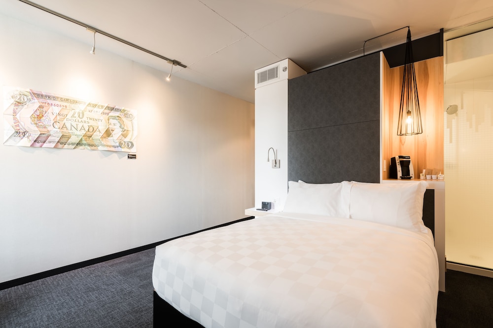 Alt Hotel Ottawa 13/47