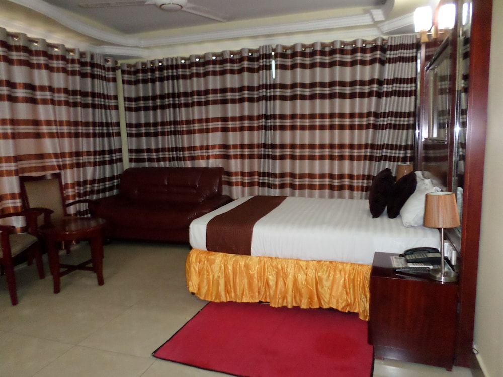 Don Suite Hotel 17/28