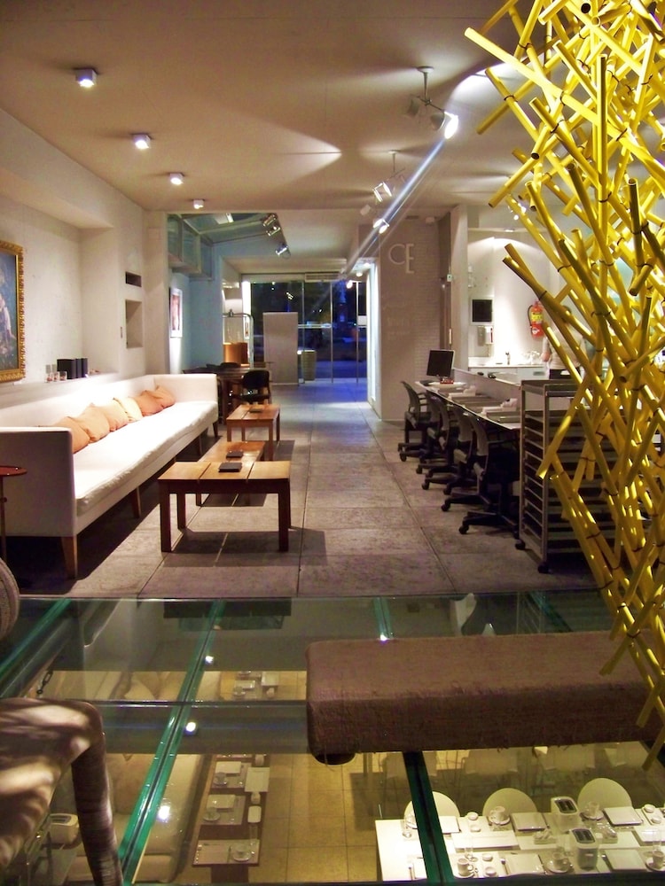 Design Ce Hotel De Diseno 7/74