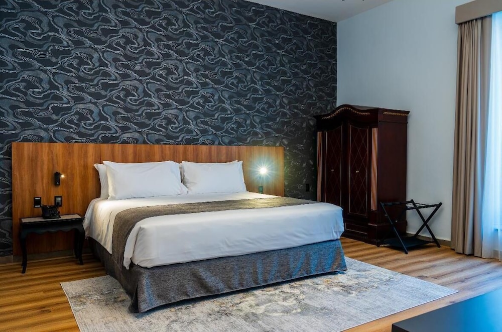 Room, King Bed
