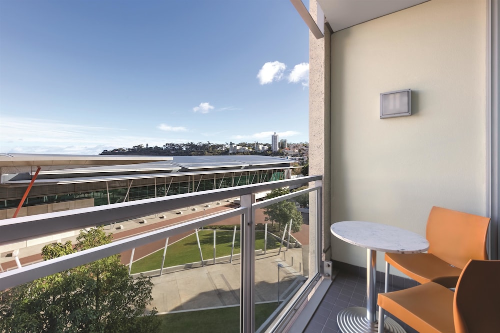 Adina Apartment Hotel Perth 40/73