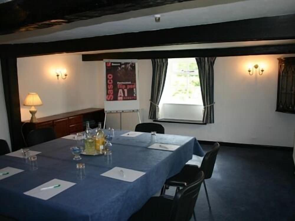 Apple Tree Hotel 27/30