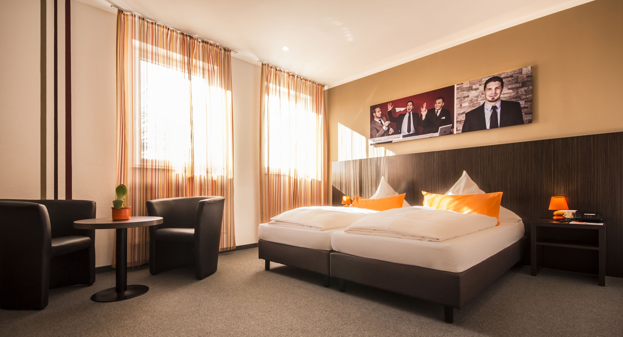 ROOM, TRIPLE