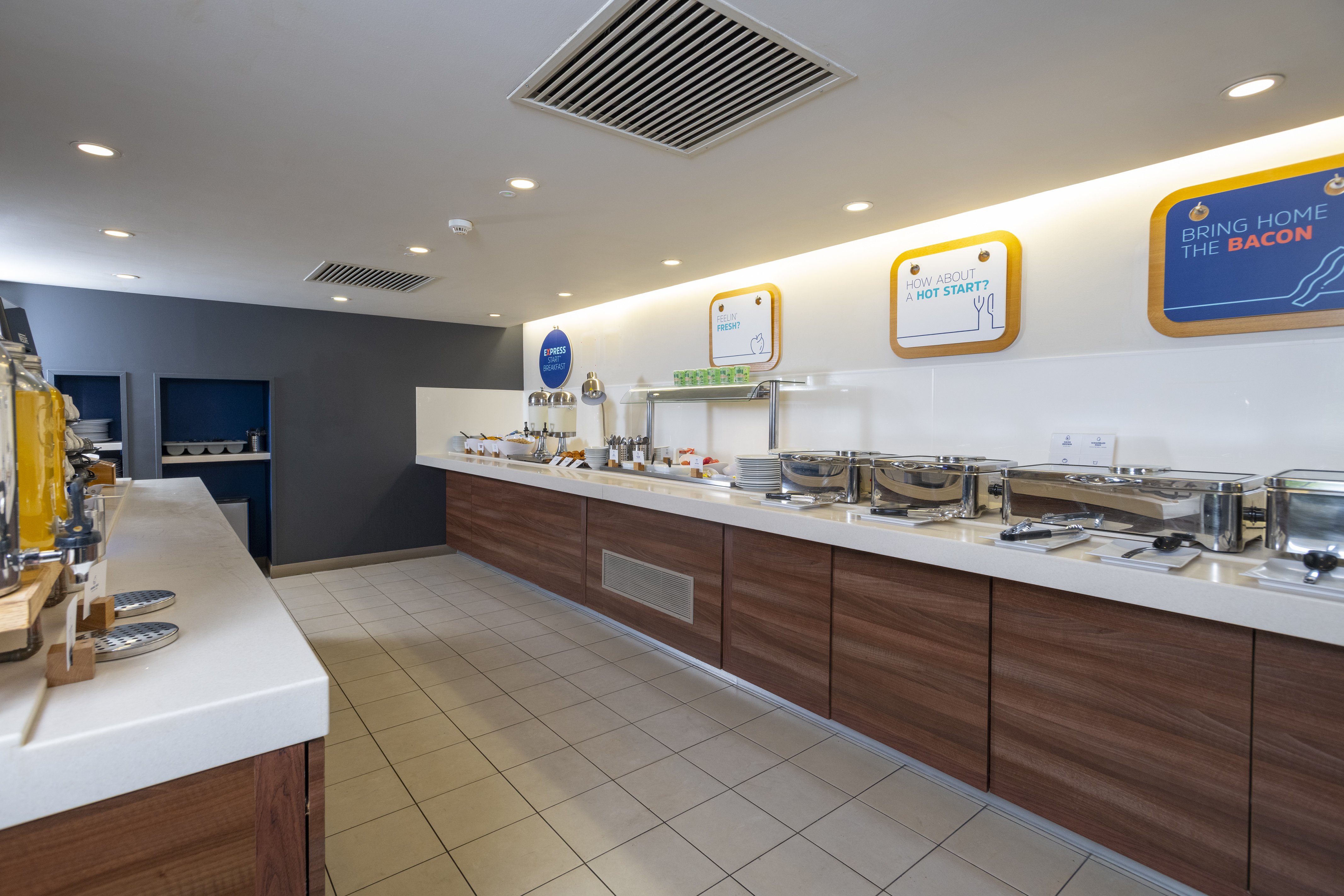 Holiday Inn Express Exeter 28/46
