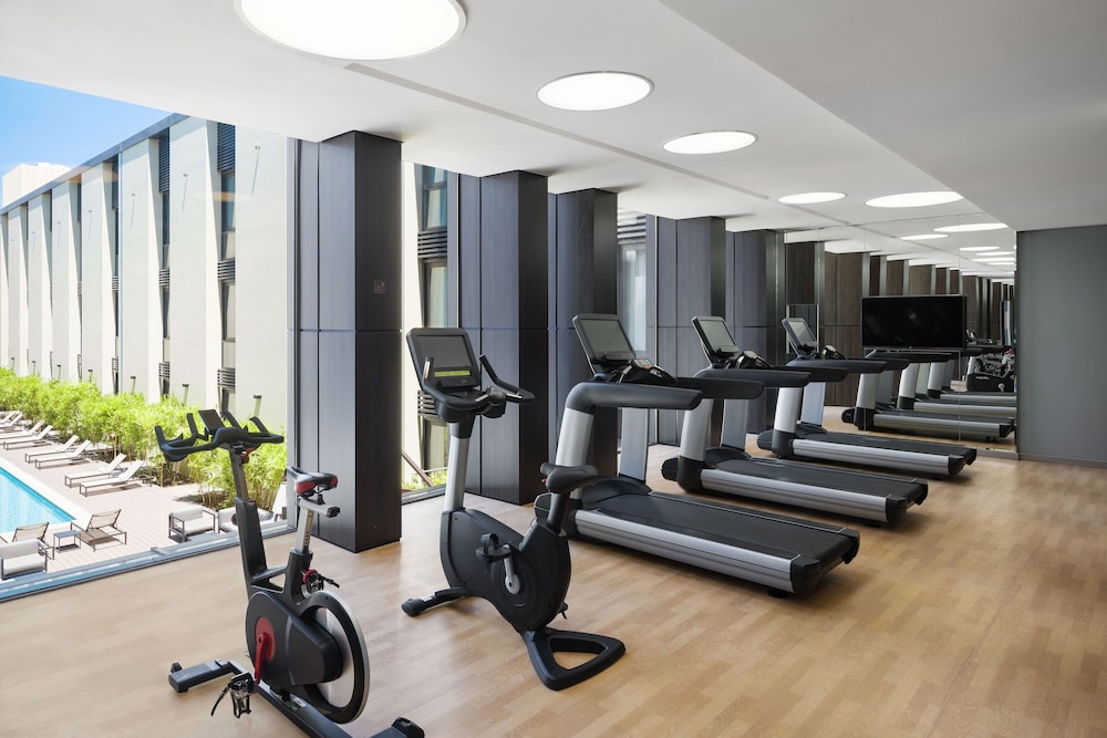 موفنبيك التحلية جدة(Movenpick Hotel Tahlia Jeddah) 33/73