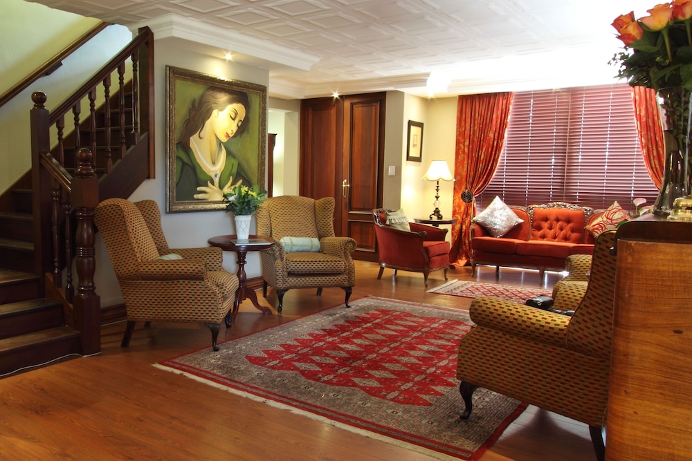 Candlewoods Guesthouse 35/48