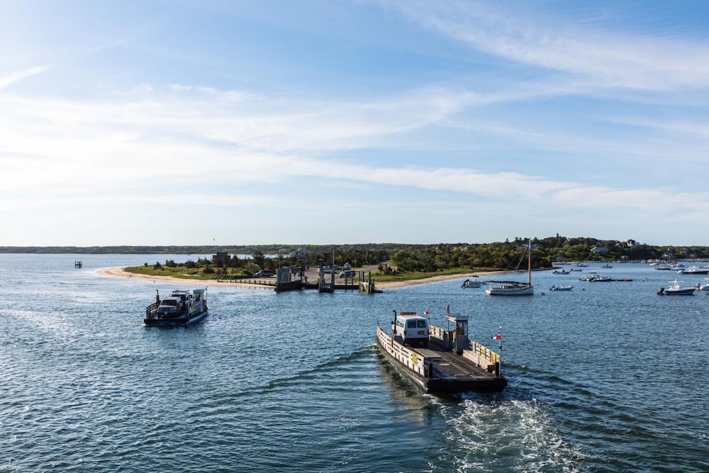 The Edgartown Inn, The Edgartown Collection 36/44