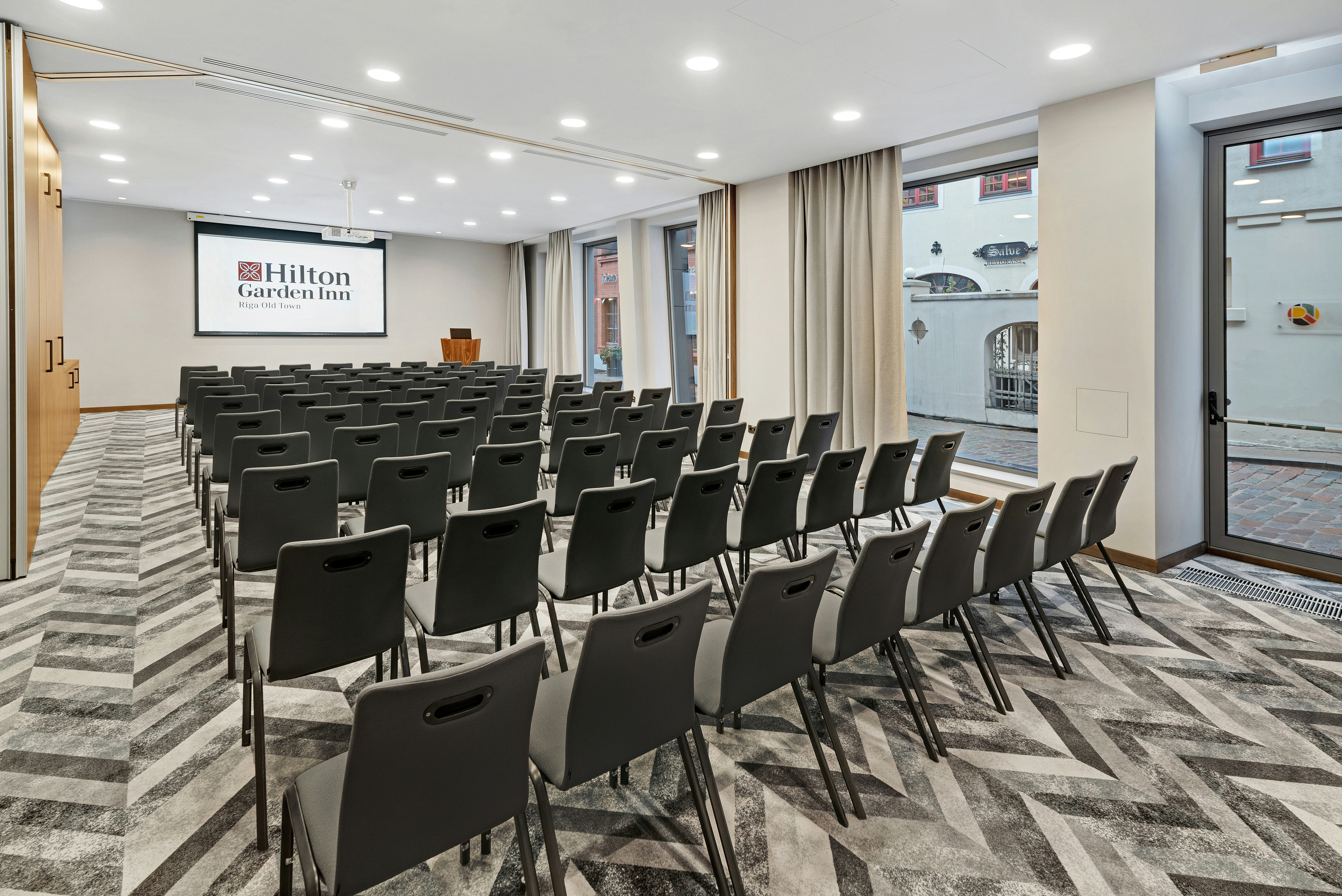 Hilton Garden Inn Riga Old Town 32/34