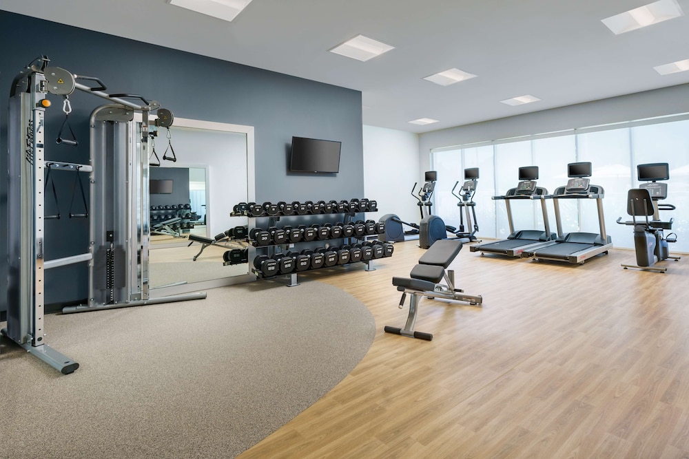 Hilton Garden Inn Apopka City Center Fl 13/52